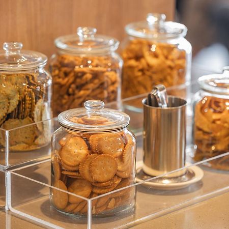 Kindness Hotel - Kaohsiung Main Station Ngoại thất bức ảnh