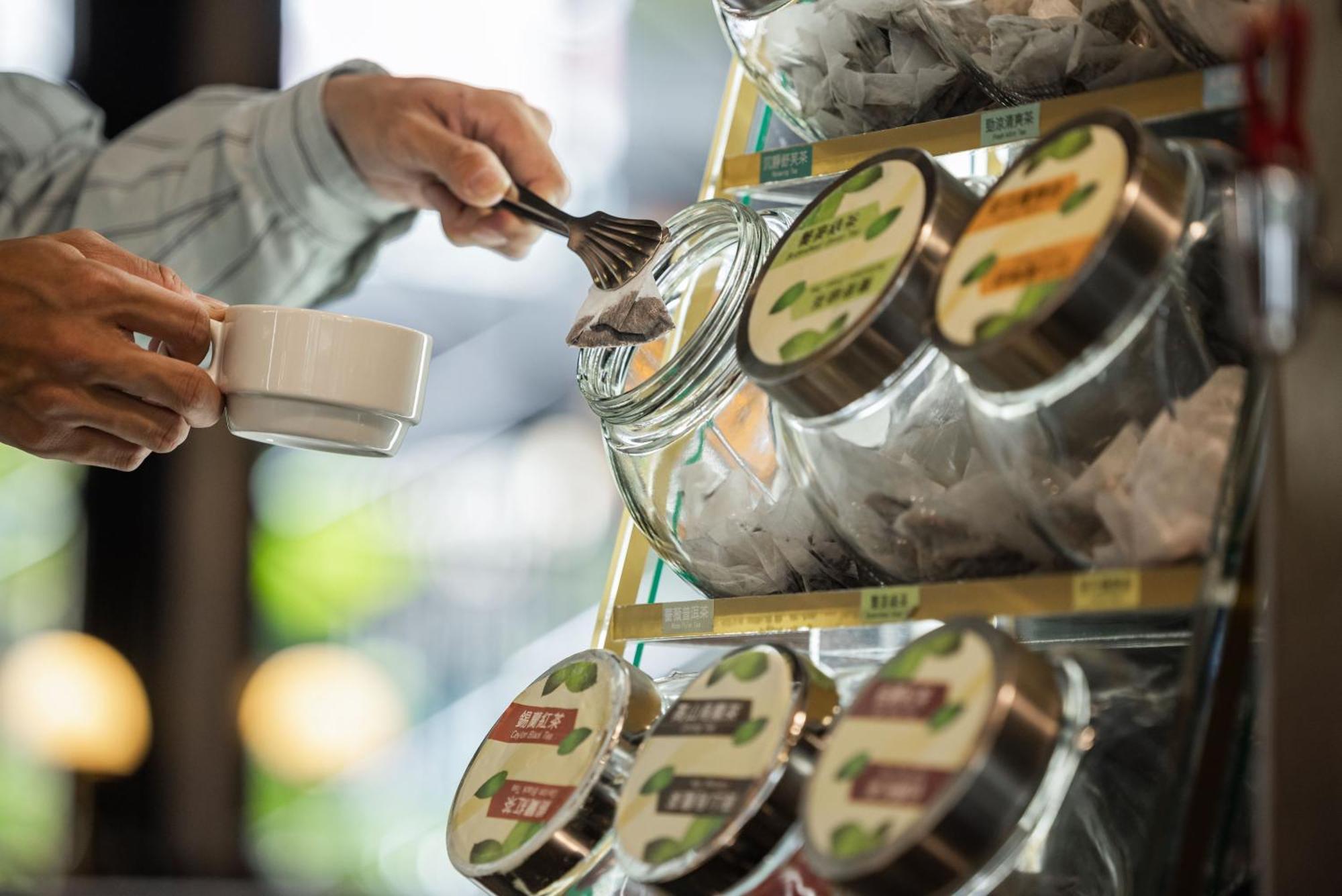 Kindness Hotel - Kaohsiung Main Station Ngoại thất bức ảnh