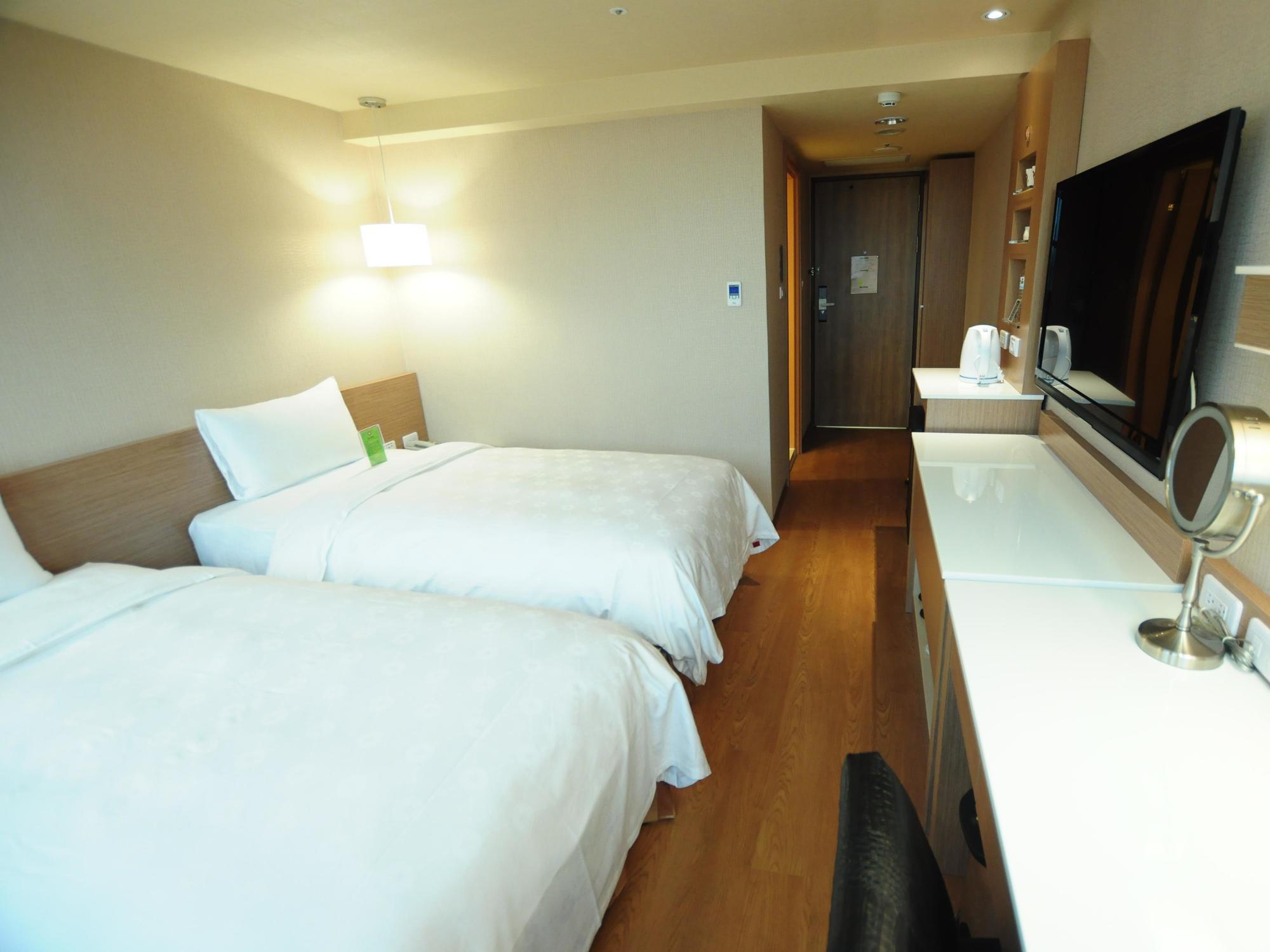 Kindness Hotel - Kaohsiung Main Station Ngoại thất bức ảnh